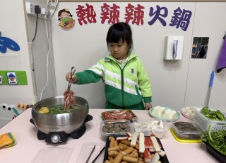 熱辣辣火鍋-Sizzling-Hot-Pot-Party-3